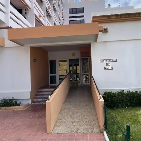 Estudio Lalola Apartment